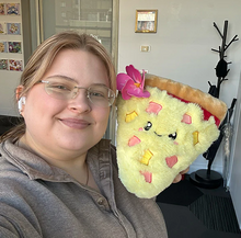 Load image into Gallery viewer, Mini Comfort Food Hawaiian Pizza