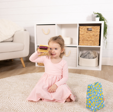 Load image into Gallery viewer, What is for Lunch? Surprise Meal Play Food Set - Melissa & Doug