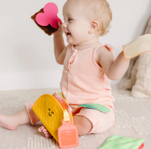 Load image into Gallery viewer, Soft Taco Fill & Spill - Melissa & Doug