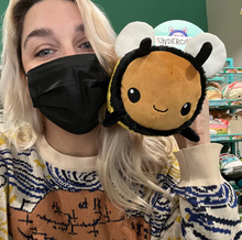 Load image into Gallery viewer, Squishable Snugglemi Snackers Fuzzy Bumblebee