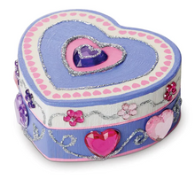 Load image into Gallery viewer, Created by Me! Heart Box Wooden Craft Kit - Melissa & Doug