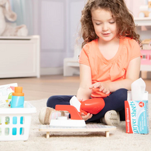 Load image into Gallery viewer, Laundry Basket Play Set - Melissa & Doug