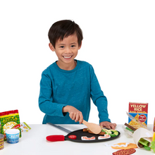 Load image into Gallery viewer, Fill & Fold Taco & Tortilla Set - Melissa & Doug