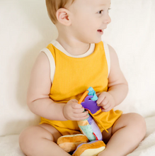 Load image into Gallery viewer, PB&J Take-Along Toy - Melissa & Doug