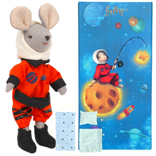 Load image into Gallery viewer, LEVLOVS Astronaut Mouse Doll in A Box with Bedding