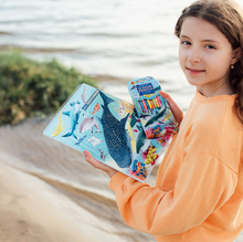 Load image into Gallery viewer, Shark 12 Double Sided Color Pencils