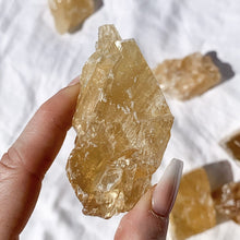 Load image into Gallery viewer, Honey Calcite