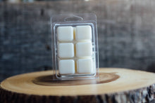 Load image into Gallery viewer, Flint Candle Co. 3.5 oz Wax Melts - Choose Your Scent