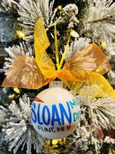 Load image into Gallery viewer, Sloan Museum of Discovery 2 5/8&quot; Ornament, Hand-Painted
